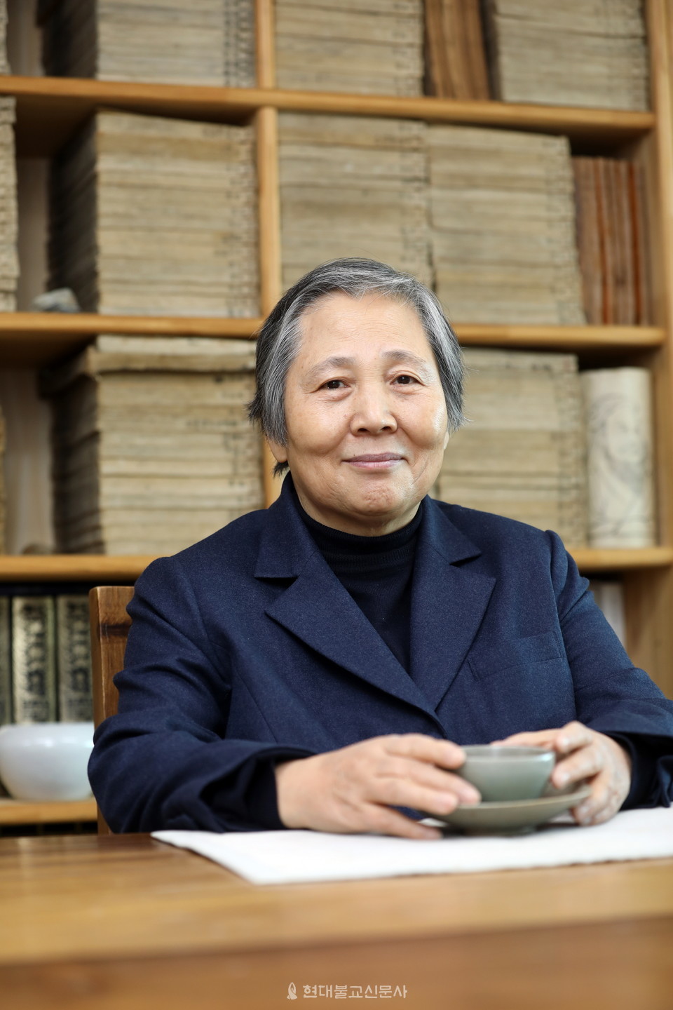 박동춘 동아시아차문화연구소장이 초의선사(草衣禪師, 1786~1866) 관련 고문서 등 169건 364점을 국립광주박물관에 기증했다. 기증식을 하루 앞둔 1월 6일, 서울 운니동 동아시아차문화연구소에서 박 소장을 만났다. 사진=박재완 기자