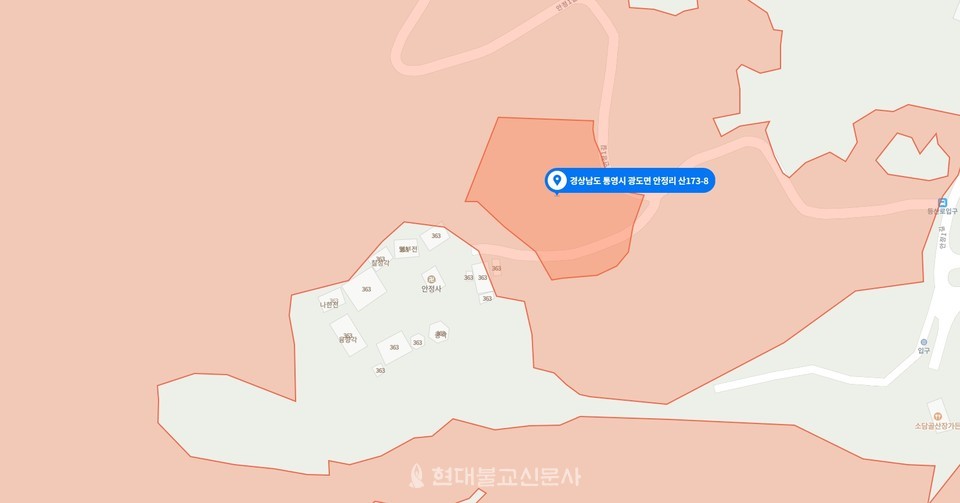 (사)안정사영산재보존회에 양도된 안정사 토지 안정리 산 173-8. 유일한 진입로를 포함하고 있다.