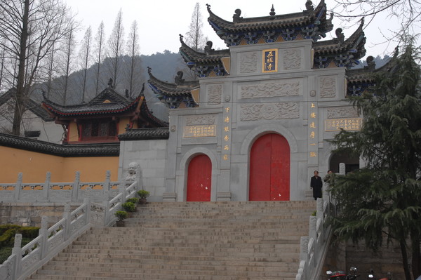 동산법문이 설해진 5조 홍인대사의 오조사 전경. 6조 혜능선사가 부처되고자 찾아간 도량이기도 하다.