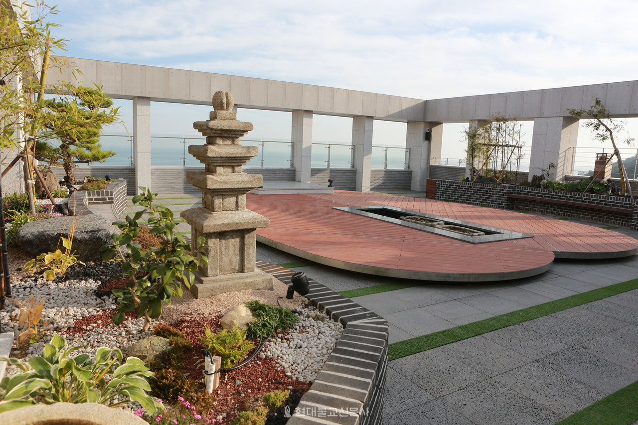 옥상 하늘정원 모습