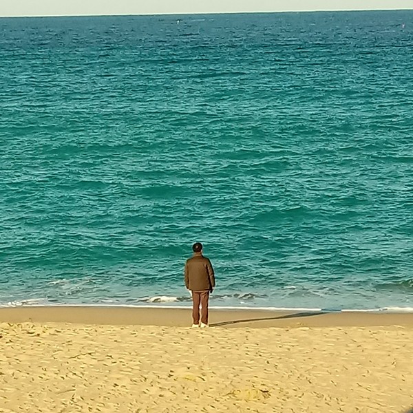 소금을 얻을 수 있는 바다는 지구 표면적의 71%를 차지하고 있다.