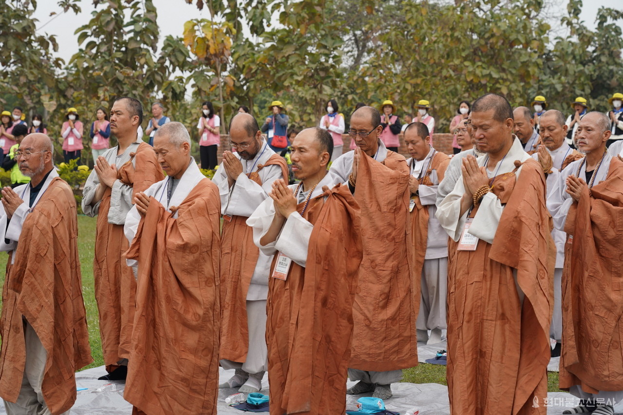 사부대중은 모두 함께 전법의 길을 걸을 것을 다짐했다. 부처님 성지를 걸으며 느낀 감동과 환희를 한국에 전하여 많은 이들이 행복해지기를 서원했다.