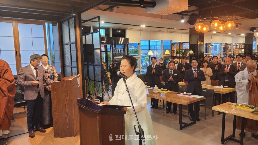 확대이미지