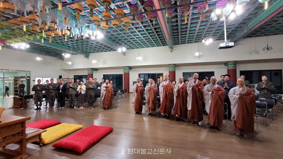 확대이미지