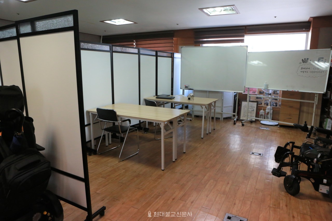 교육물품 전달후 모습