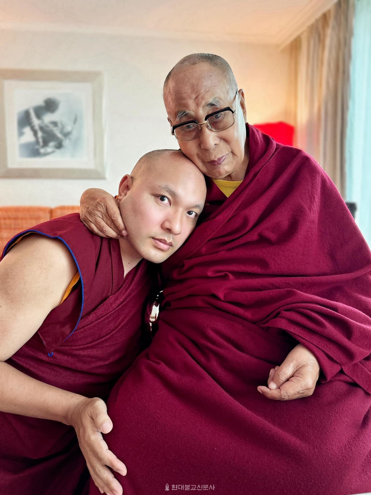 �޶��̶󸶿� 17�� ī�����İ� ������ �븮������ ȸ���� ������.&nbsp; (������ó=ī������ ���� ���̽��� ������)