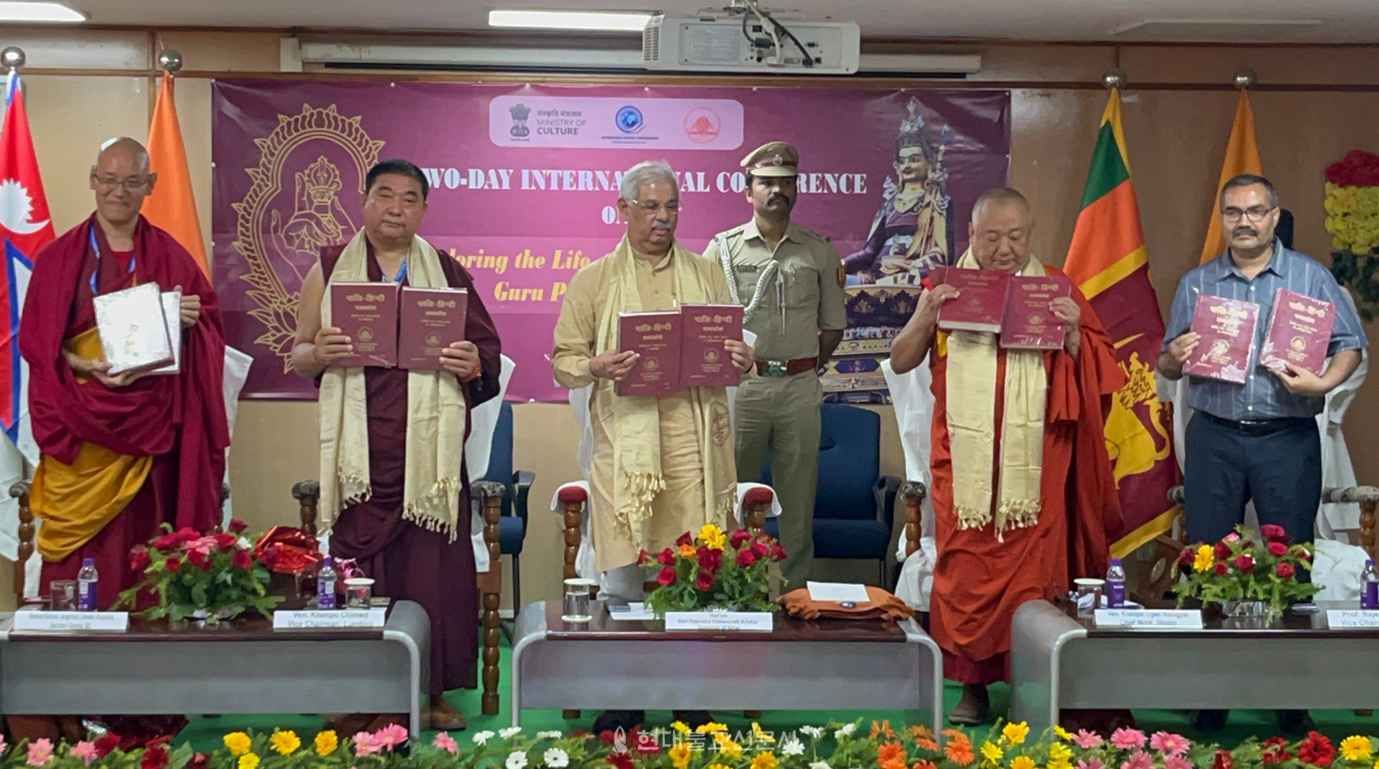 ���� ���۷��� �����Ŀ� ������ ���ȸ���-���� �������� ���̴� �����.&nbsp; (������ó=Ÿ��������ε��)