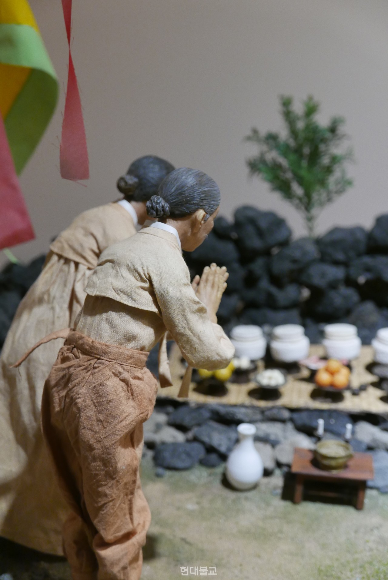 ‘제주해녀박물관’에는 이 땅의 역사를 온몸으로 일궈온 제주 여성들의 발자취를 볼 수 있다. 섬과 바다, 가정을 지킨 초인적 삶의 바탕에는 기도가 있었다.