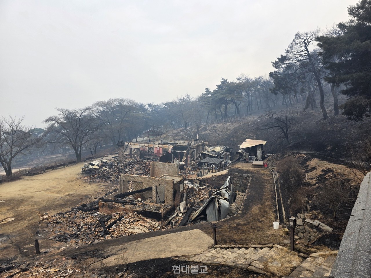 산불로 전소된 전통사찰 운람사.  조계종 제공