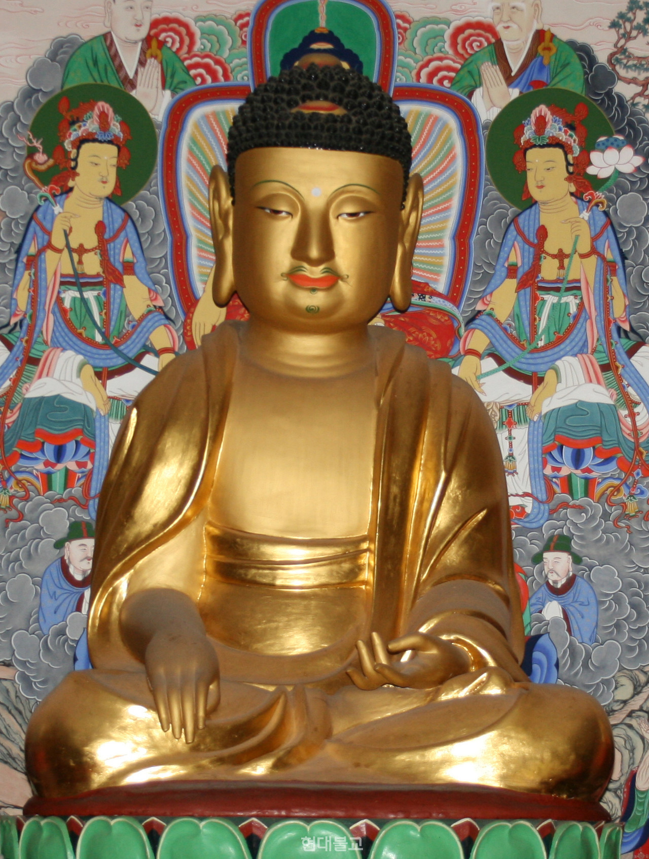 조선 후기 조각승 인균 스님이 수화승으로서 가장 빠른 시기인 1633년 조성한 김제 귀신사 목조석가여래좌상. 