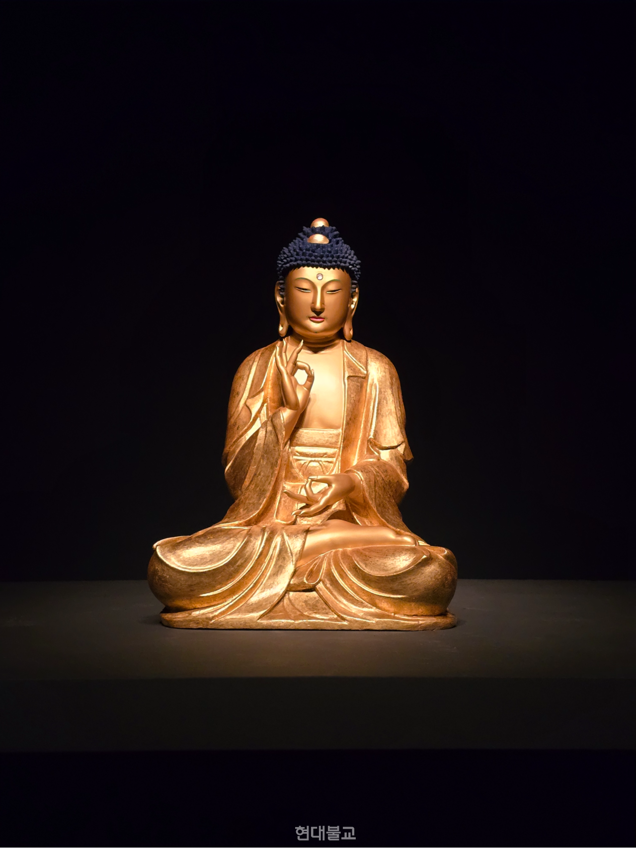 영주 흑석사 목조아미타여래좌상, 조선 1458년, 높이 72.0㎝, 영주 흑석사, 국보. 사진=필자