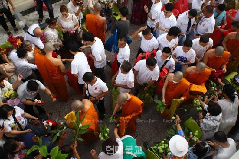 태국 사회에서 불교계에 대한 불안의 목소리가 커지고 있다.(사진출처=부디스트 도어 글로벌)