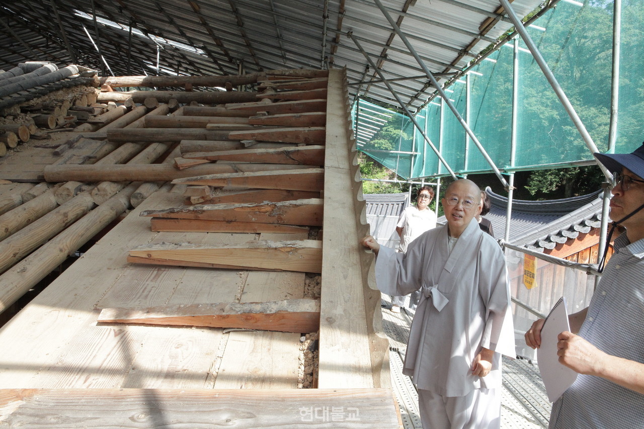 상량문이 발견된 인법당 현장