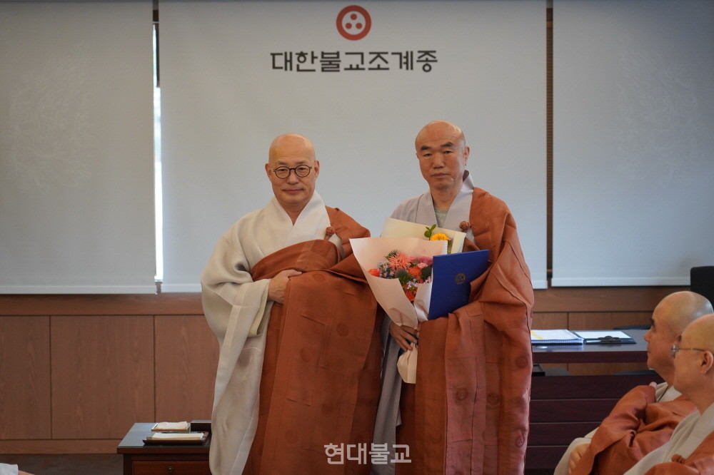 미래본부 사무총장 일감 스님.