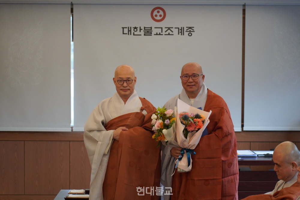 문화부장 성원 스님.