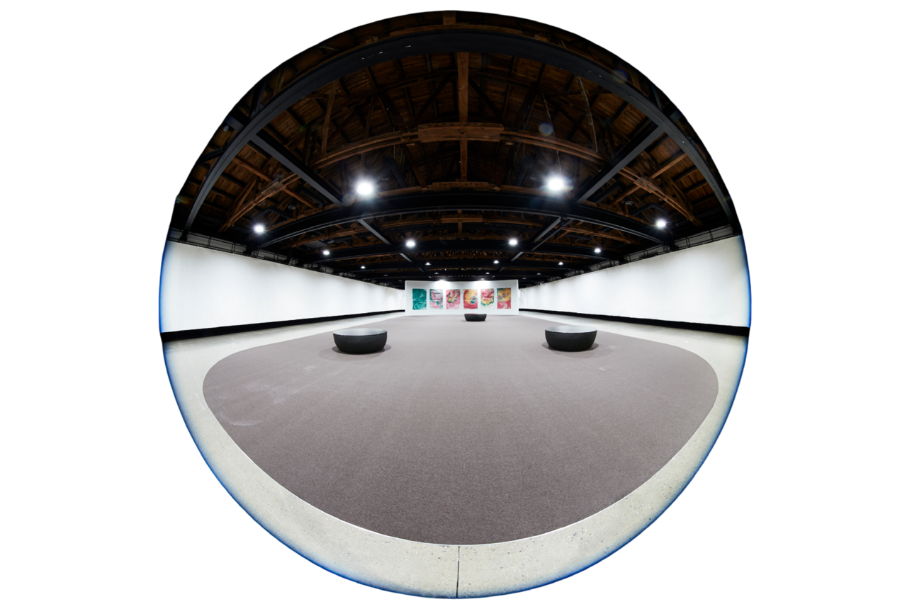 성파 스님의 특별전 '명명백백'이 열리는 전시 공간의 모습. 사진 제공=청주국제공예비엔날레 조직위원회