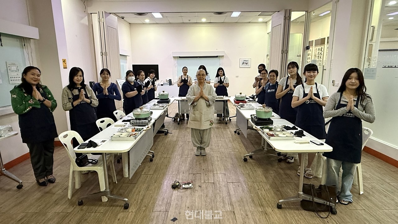 한국불교문화사업단은 주태국 한국문화원과 주시드니 한국문화원에서 한국 사찰음식 강의를 진행했다. 사진=한국불교문화사업단. 