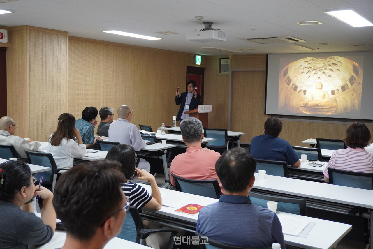 ���� 6�� ���� ��ȭ���� �ٷ�����ó �����ڡ������� ���� ���� ���. ���� ����=�ұ��߾ӹڹ���.