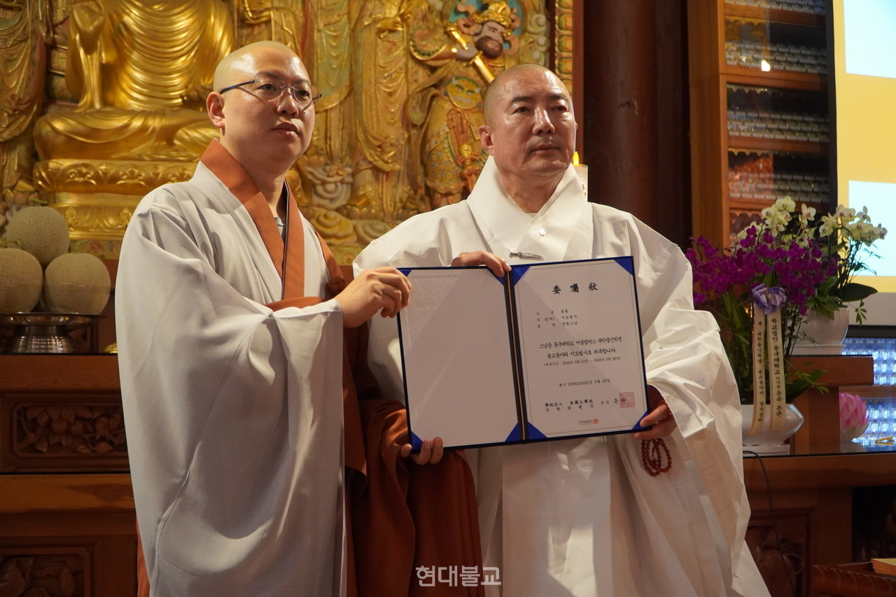 �������� ���� ���Կ��� ���� ������ �������� �����ϰ� �ִ�.&nbsp;