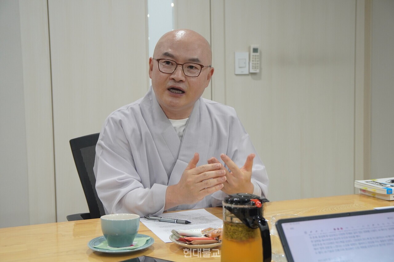 보일 스님(AI부디즘연구소장) 