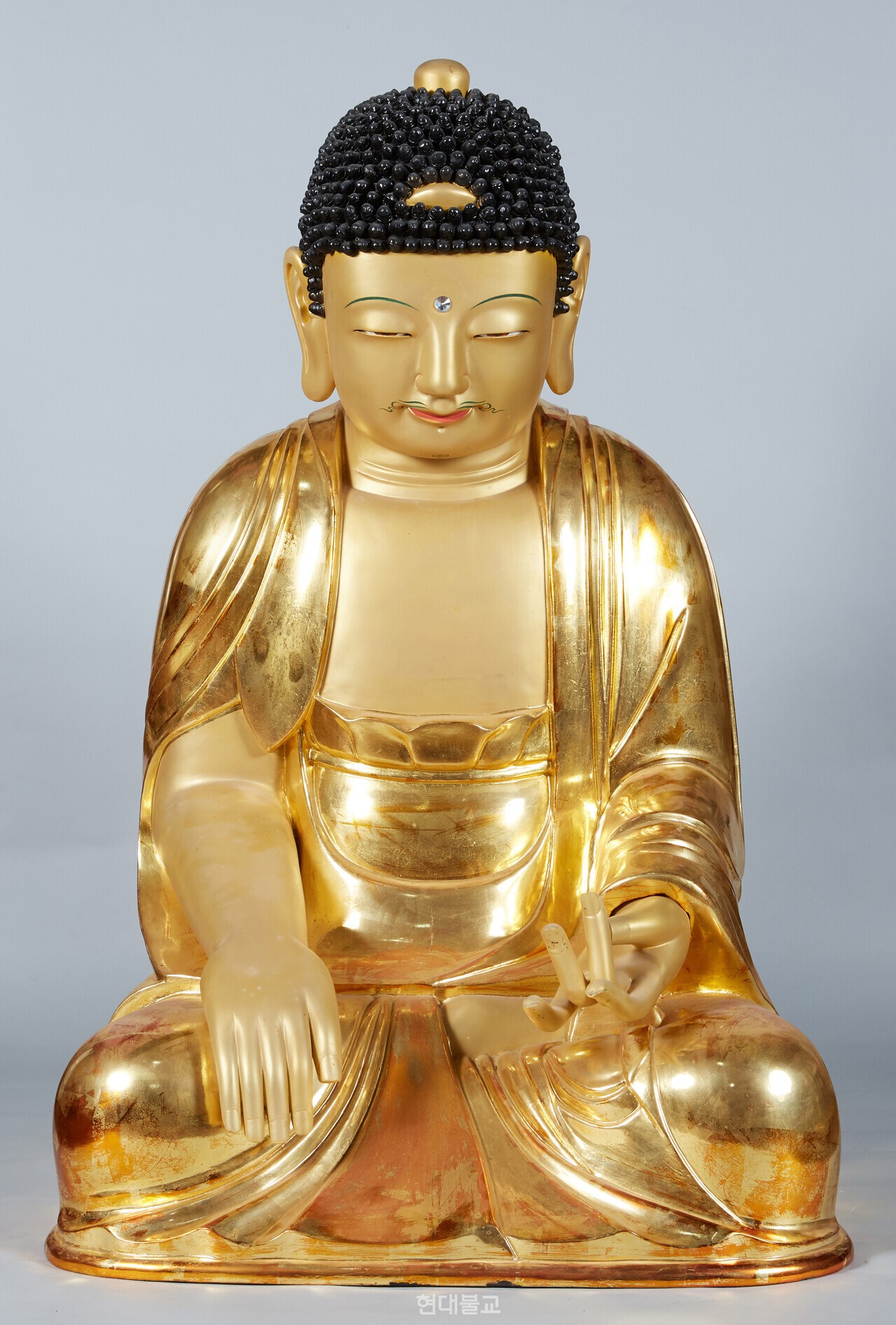 영광 연흥사 목조석가여래좌상(1667년). ⓒ동북아불교미술연구소