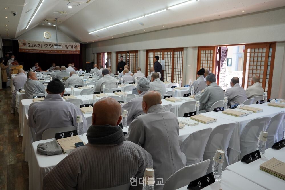 중앙종회가 11월 10일에도 의사정족수 부족으로 유회됐다.