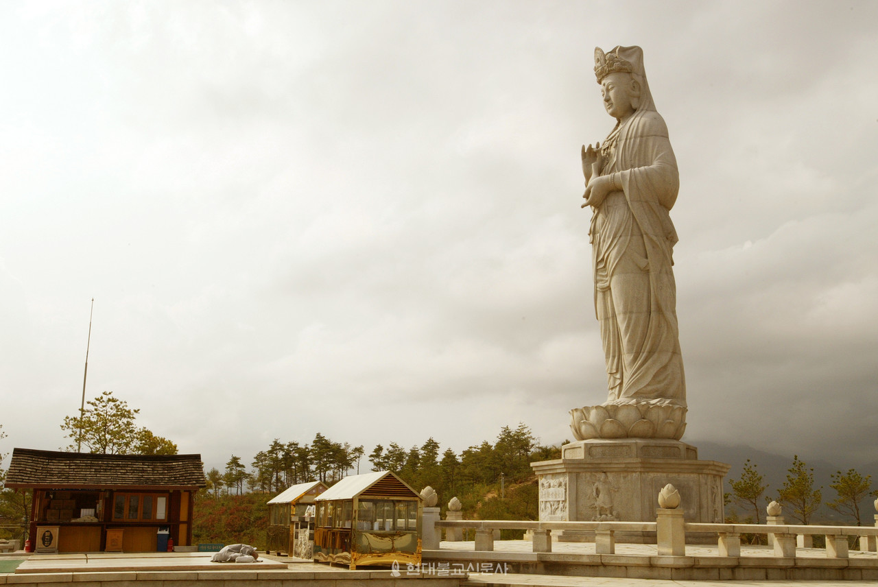 낙산사 해수관음상