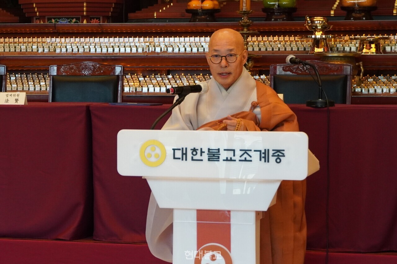 조계종 총무원장 진우스님은 치사에서 굳건한 법등(法燈)이 되길 당부했다.