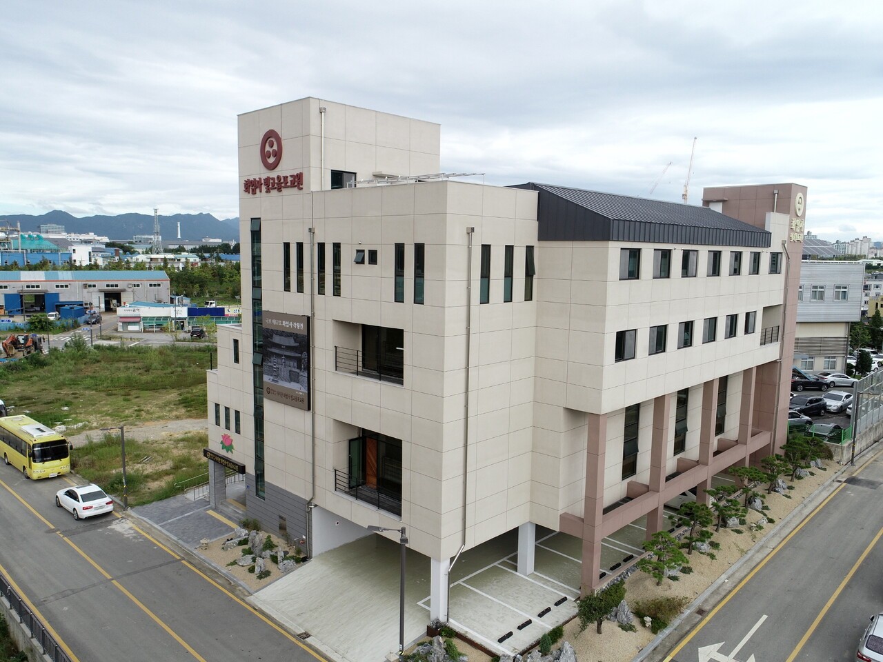 지난 2021년 11월 20일에 개원한 화엄사 빛고을포교원