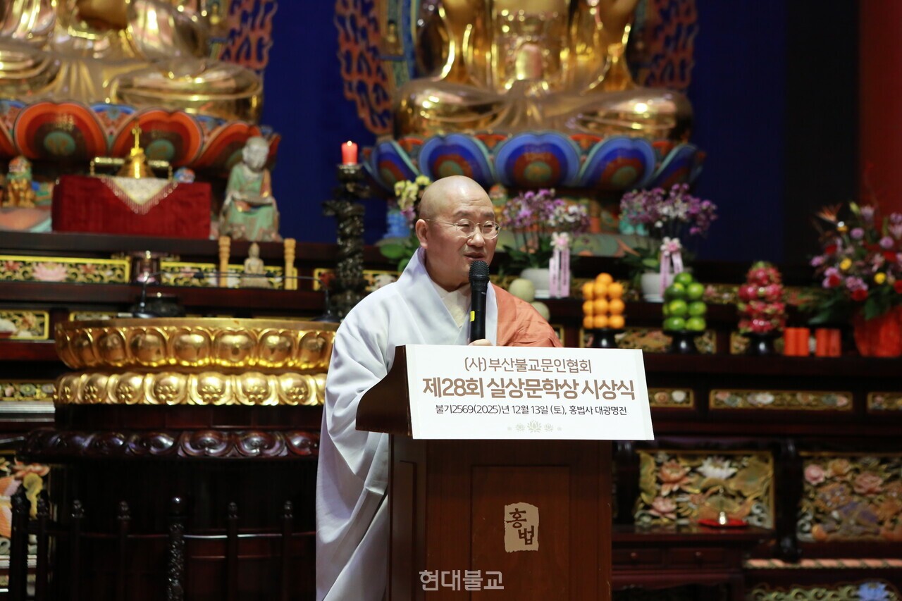 �ǻ��л������� �ɻ꽺���� ���