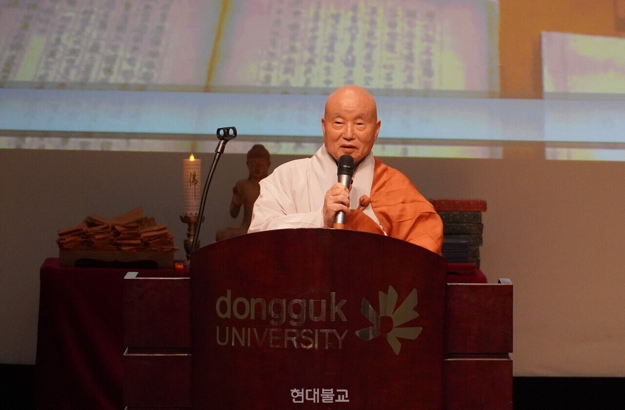 ���� ������ ������������ �������� ������ ȸ������ߴ�.