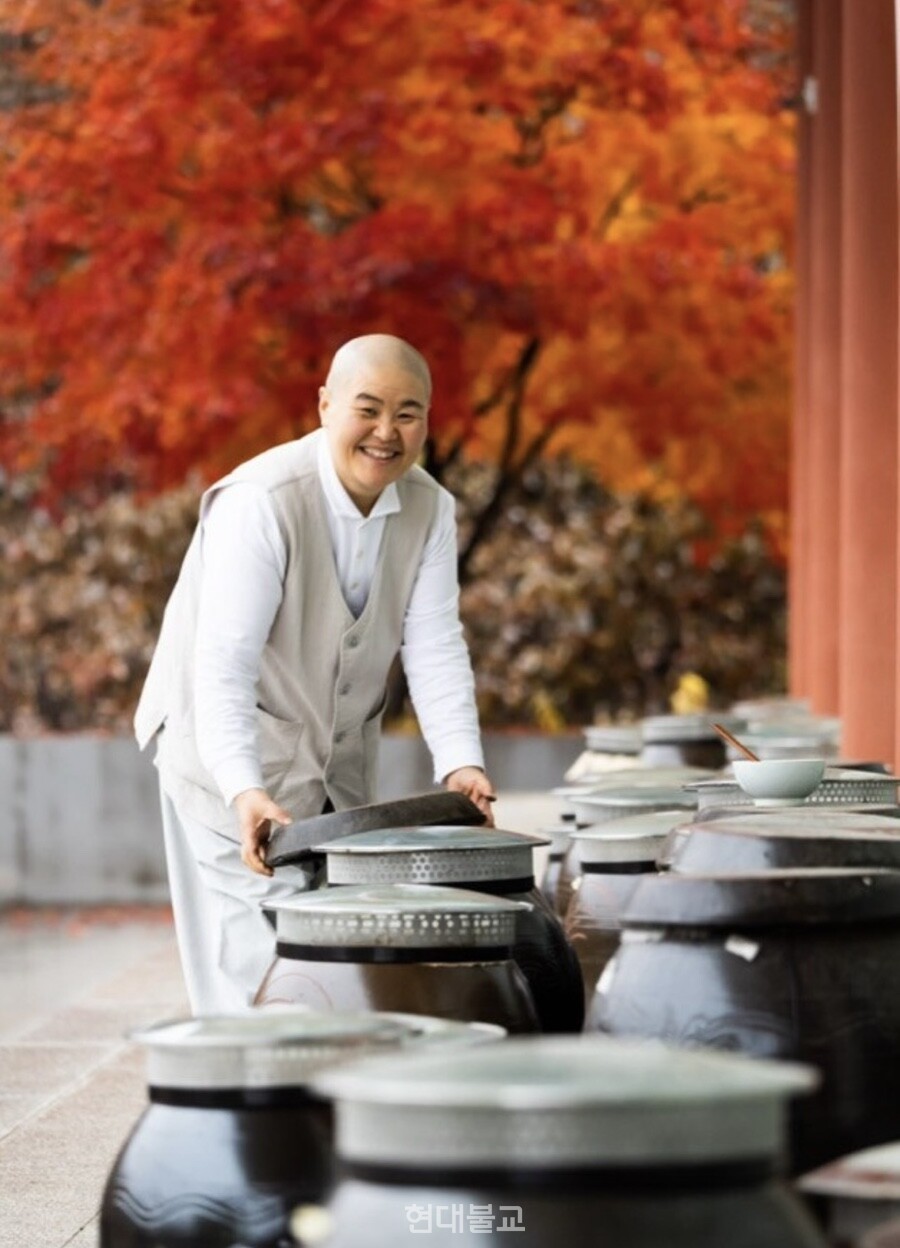 경봉 스님(마내하우스 자연식연구소 대표). 사진 제공=책공장더불어
