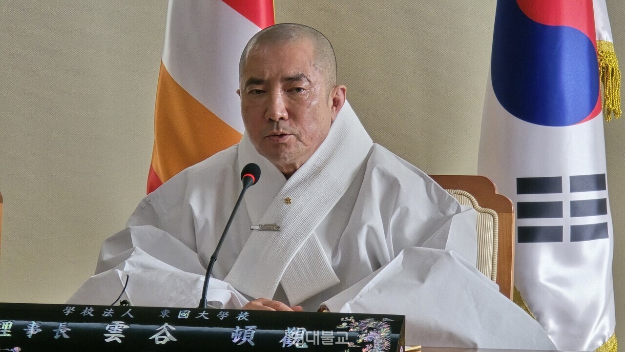 �̻��� ���� ������ �������信 ���ϰ� �ִ�.&nbsp;