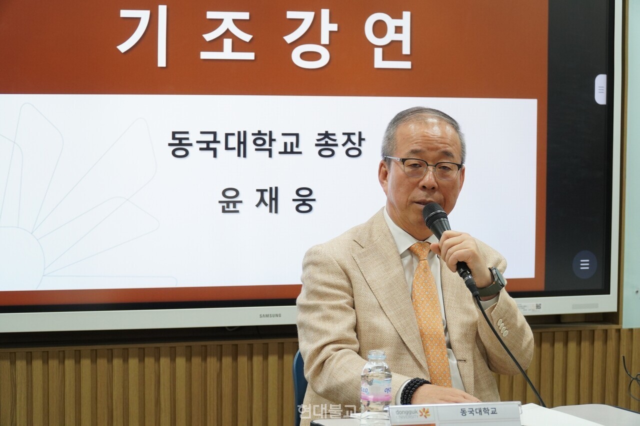 ����� ������ ������ ���������� �ϰ� �ִ�.&nbsp;