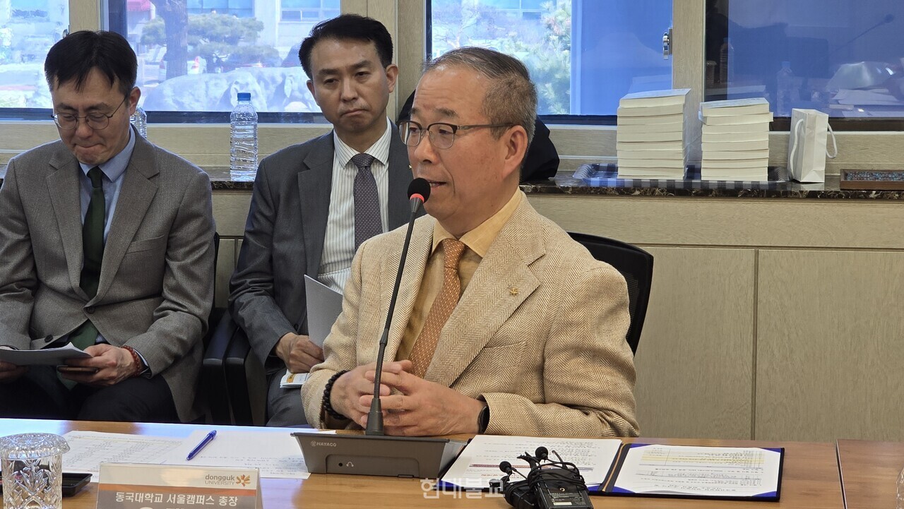 ����� ������ �λ縻�� �ϰ� �ִ�.&nbsp;