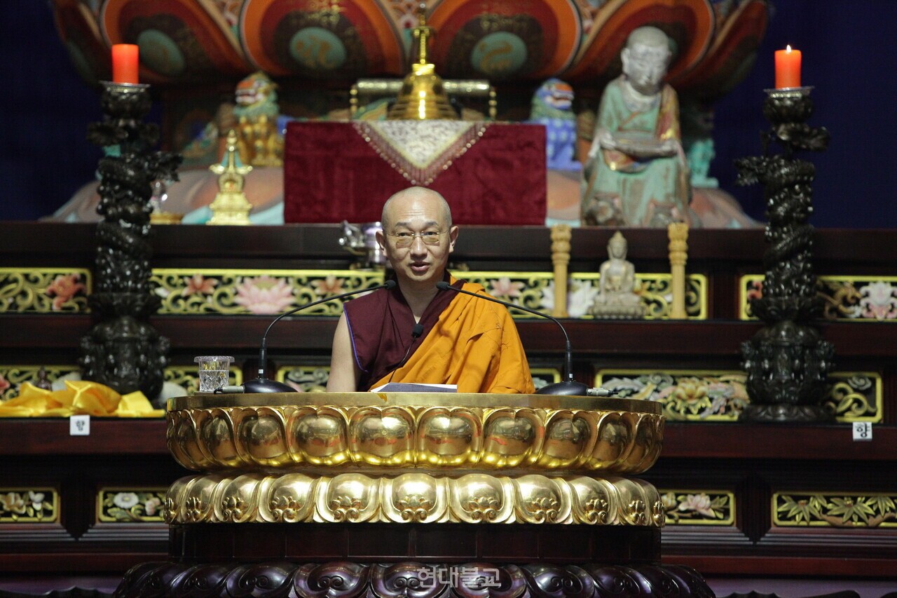 Ĳ���� ����ü.