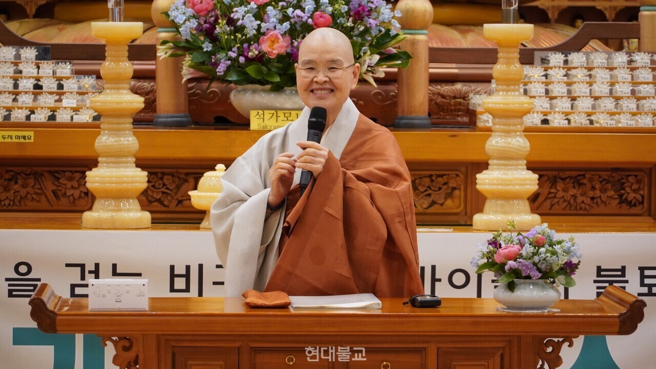 전국비구니회장 광용 스님.