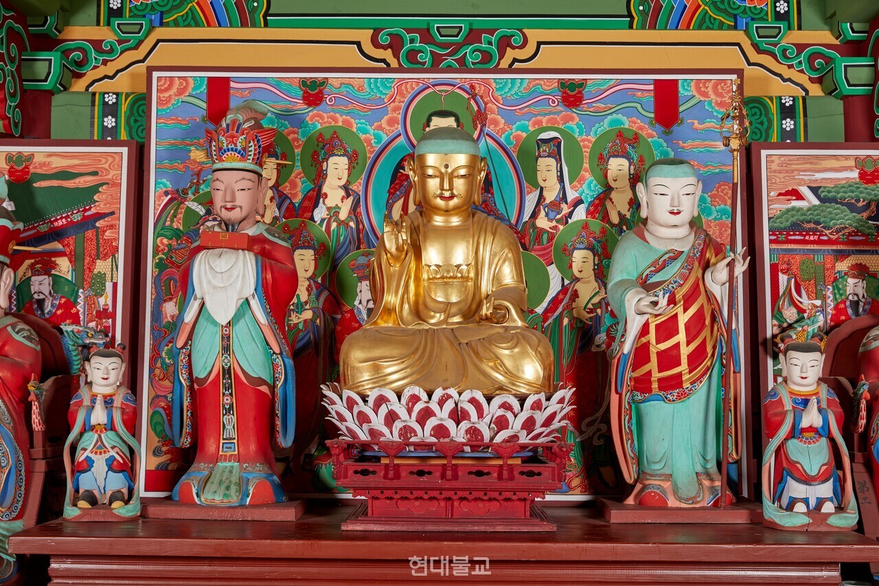 덕림사 목조지장보살삼존상