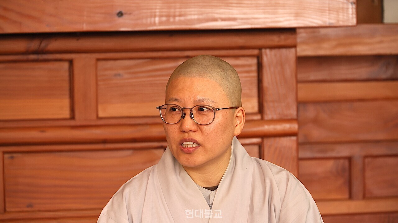 �뿪�� ���� �Ͼ� ����.