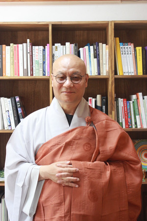 [지상백고좌] 불교환경연대 상임대표  법만 스님