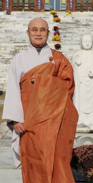 [지상백고좌] 육지장사 회주  지원 스님