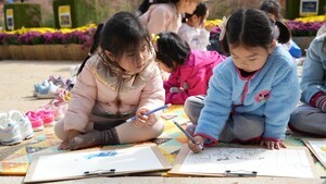 어린이가 그린 &apos;부처님 마음&apos;…조계사서 불교미술큰잔치