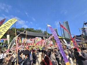 [장보배의 24번의 계절] 21. 입동_봉은사 길을 걷다