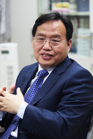 [현불논단] 사람의 향기, 덕향